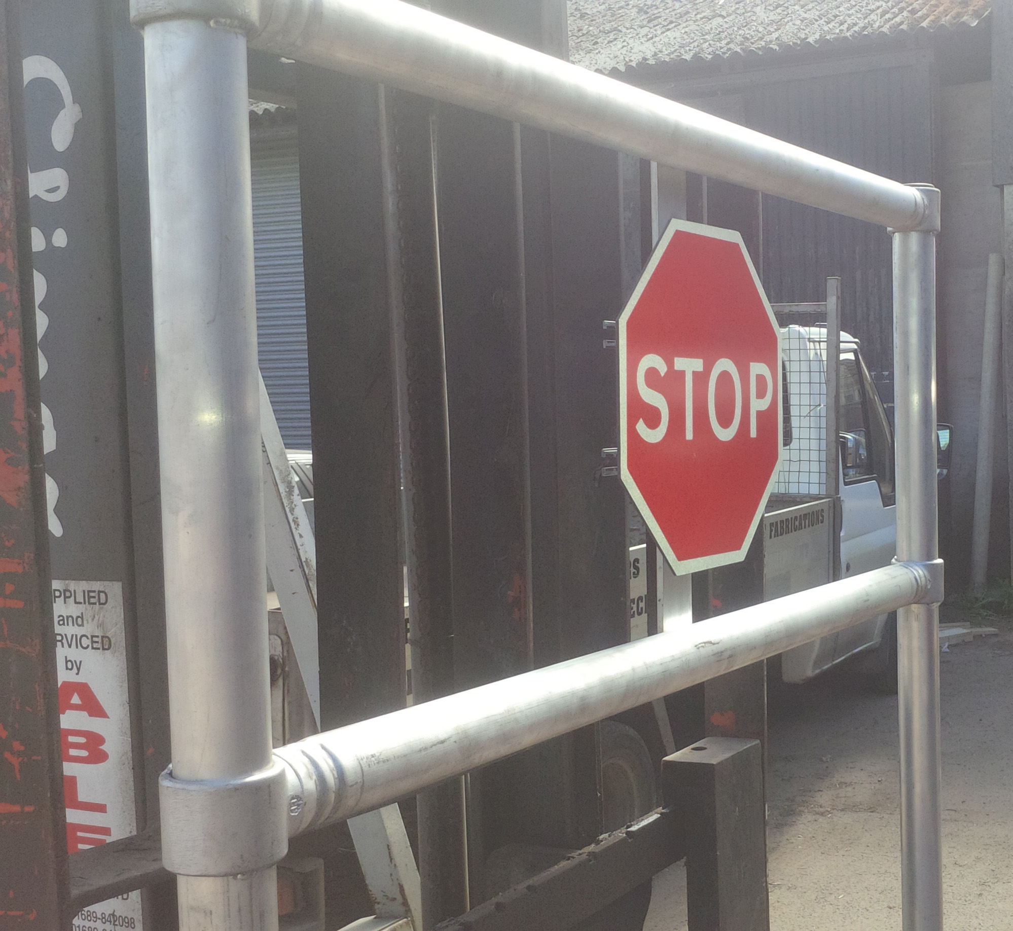 pit_board_stop_sign